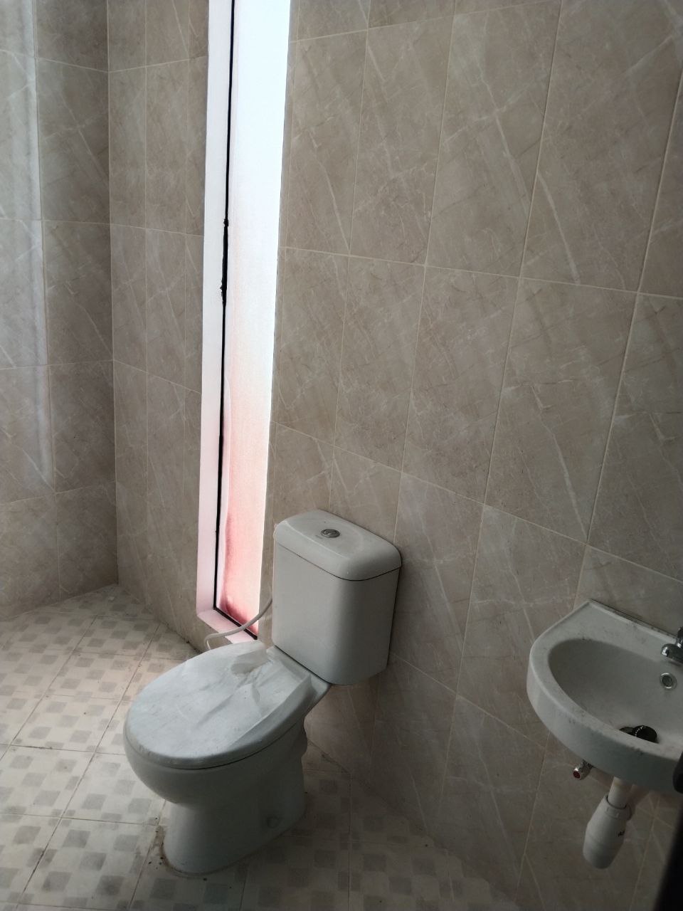 Dijual Rumah Strategis Tenggilis Mejoyo Surabaya Selatan - Thumbnail 3