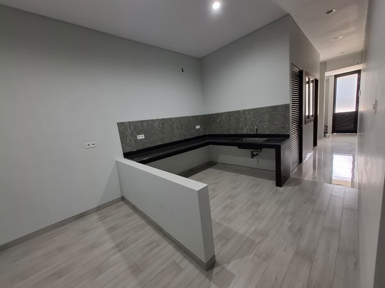 Dijual Rumah Baru Gress Model Minimalis Citraland Surabaya Barat - Thumbnail 7