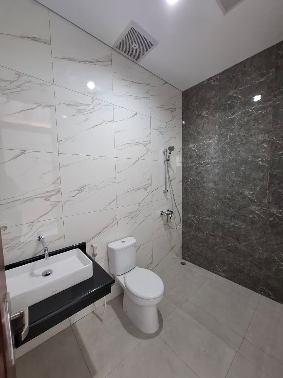 Dijual Rumah Baru Gress Model Minimalis Citraland Surabaya Barat - Thumbnail 8