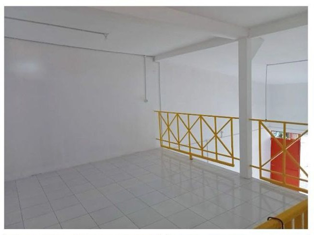 Disewakan Ruko 1,5 Lantai Mezanin Strategis di Jalan KH. Abdul Karim, Gunung Anyar Surabaya Timur - Thumbnail 2