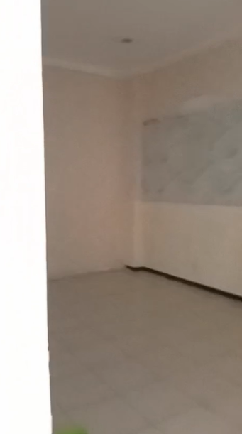 Disewakan Ruko 2 Lantai Strategis di Rungkut Menanggal Surabaya Timur - Thumbnail 2