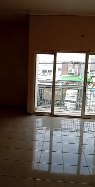 Disewakan Ruko 2 Lantai Strategis di Rungkut Menanggal Surabaya Timur - Thumbnail 4