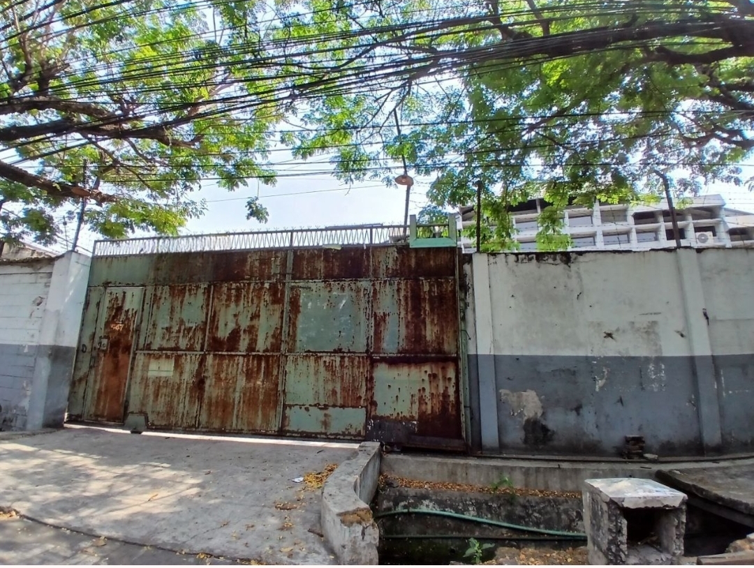 Dijual Gudang di Lokasi Strategis di Raya Kenjeran Surabaya Timur - Image 1