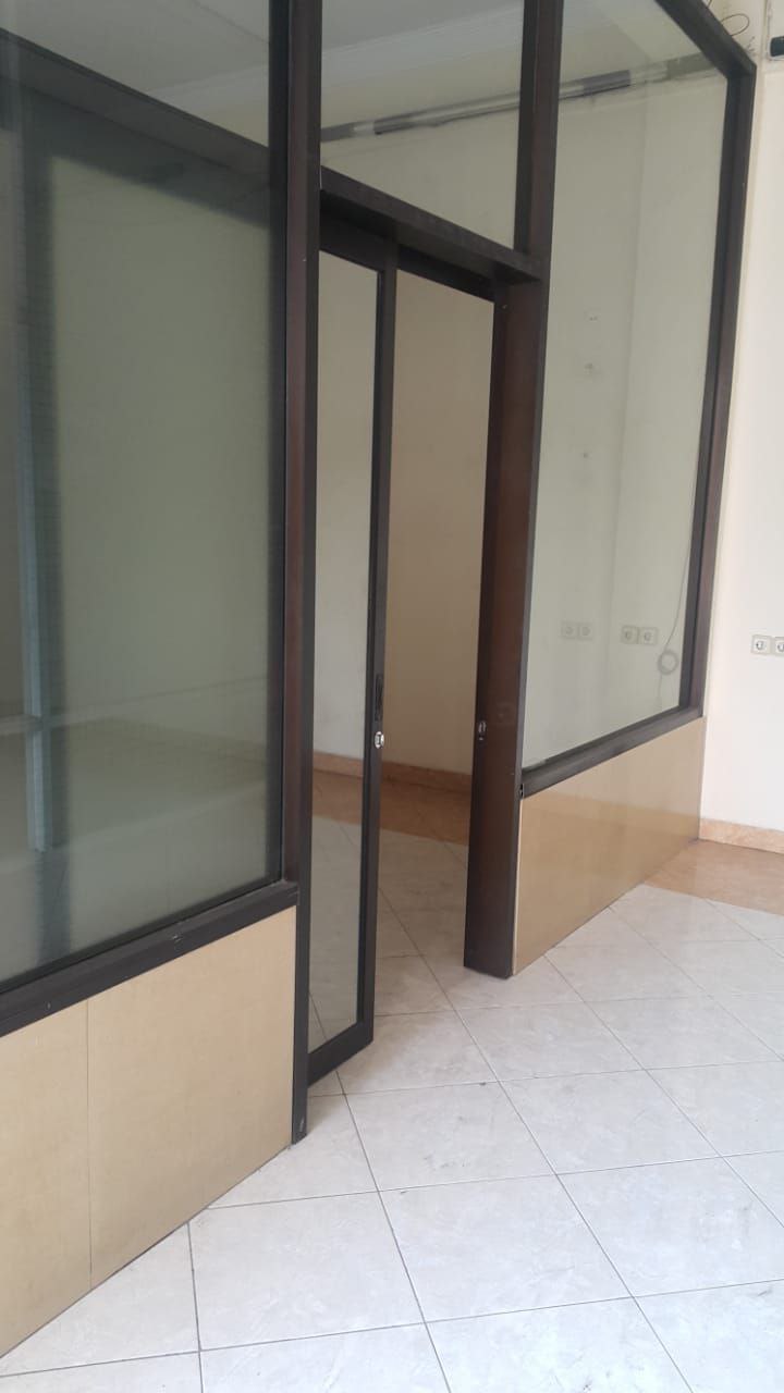 Dijual/Disewakan Ruko Lokasi Strategis di Rungkut Megah Raya Surabaya Timur - Thumbnail 5