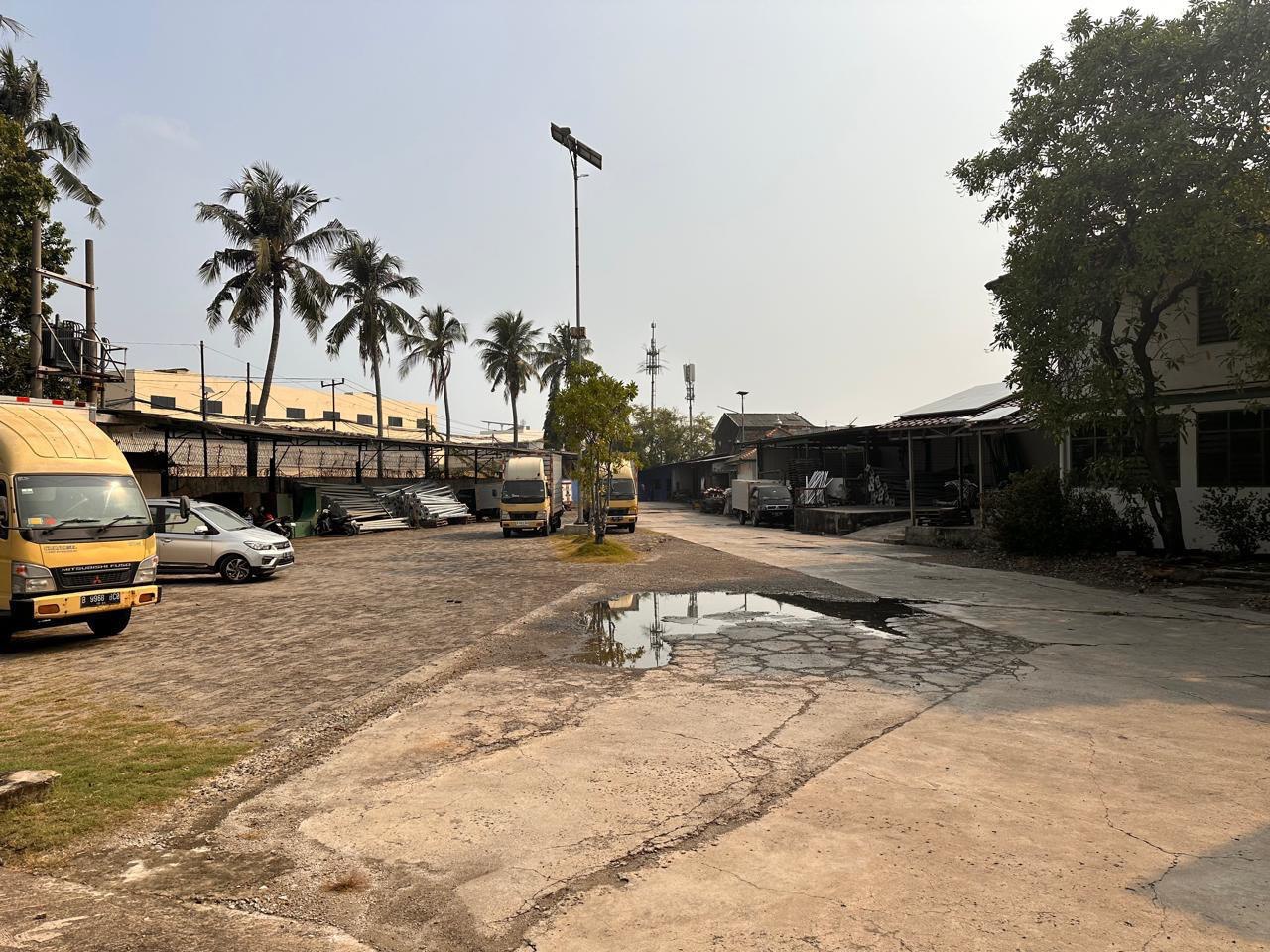 Dijual Pabrik  Luas Strategis di Jalan Kapuk Kamal Jakarta Utara - Thumbnail 2