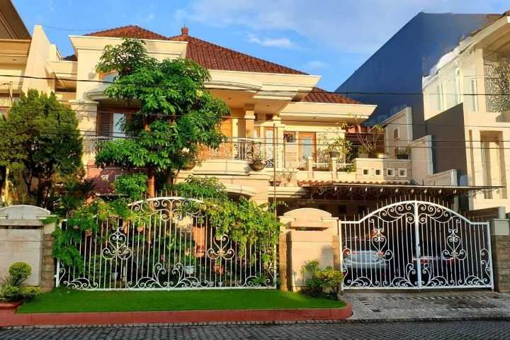 Dijual Rumah Mewah di kawasan Premium Galaxy Bumi Permai Surabaya Timur - Image 1