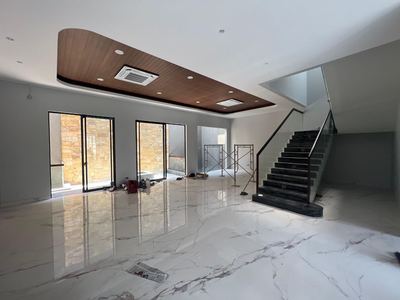 Dijual Rumah Sultan Baru Gress di Waterfront Citraland Surabaya Barat - Thumbnail 3