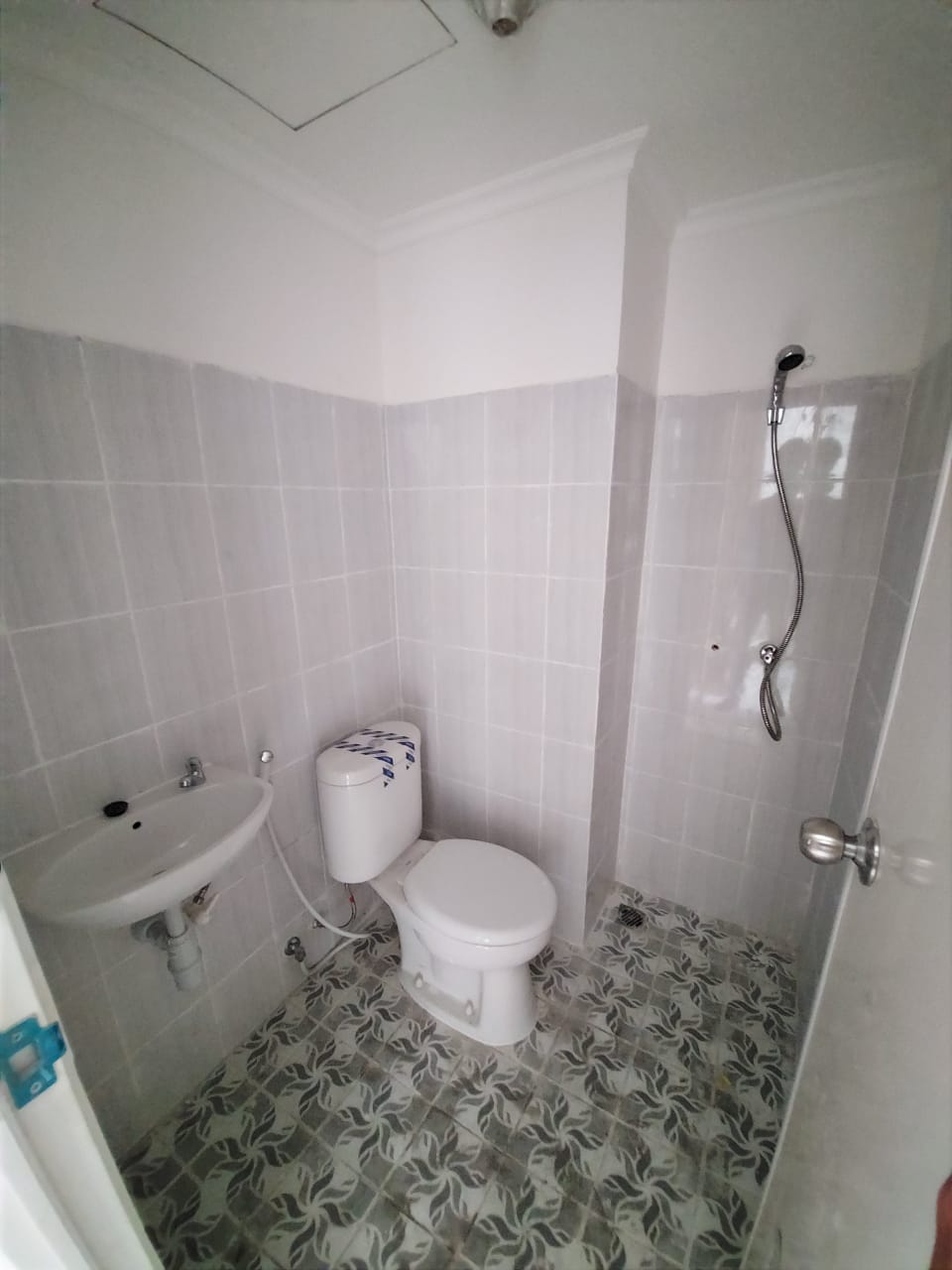 Dijual Unit Apartemen 2 Bedroom di Puncak CBD Tower A Wiyung Surabaya Barat - Thumbnail 4