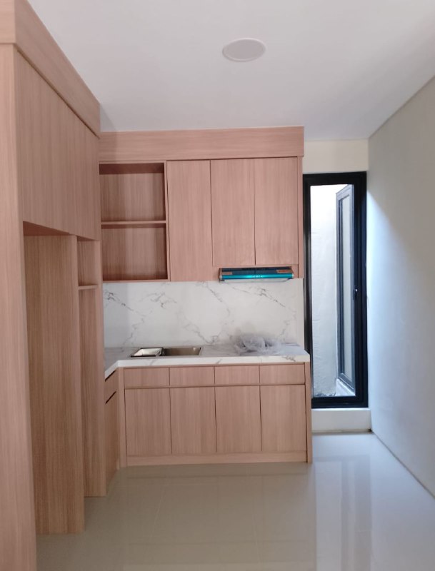 Dijual Rumah Full Furnish Siap Huni di Citraland Surabaya Barat - Thumbnail 4