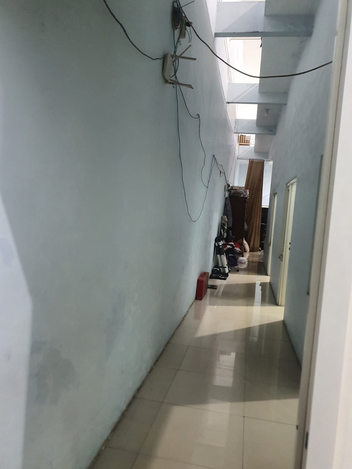 Dijual Ruko Strategis 2 Lantai di Kedinding Lor Surabaya Utara - Thumbnail 2