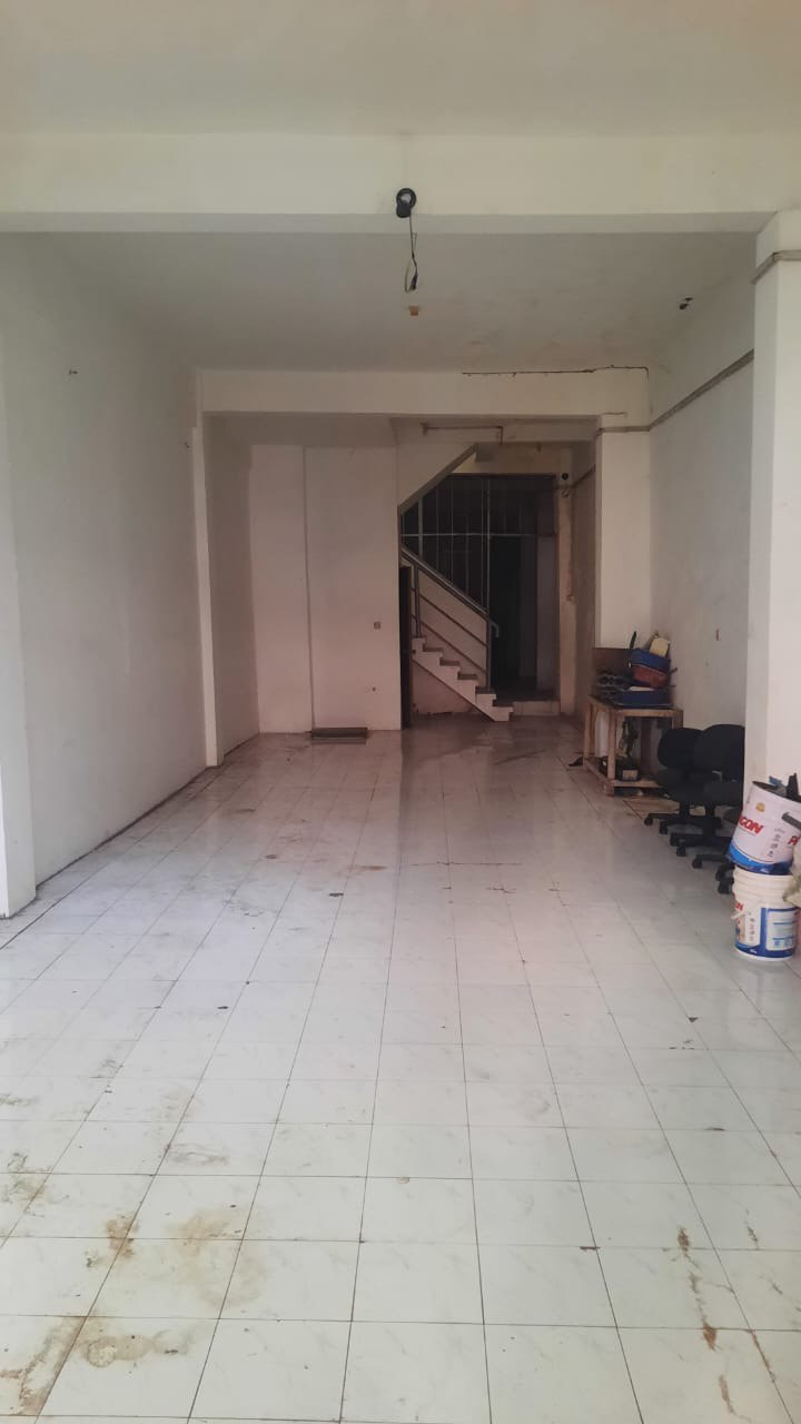 Dijual Ruko Strategis di Raya Dupak Bestland Surabaya Pusat - Thumbnail 3