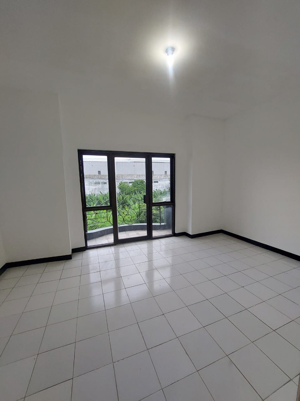 Jual Ruko 3 Lantai Jalan Kenjeran Surabaya Utara - Thumbnail 6