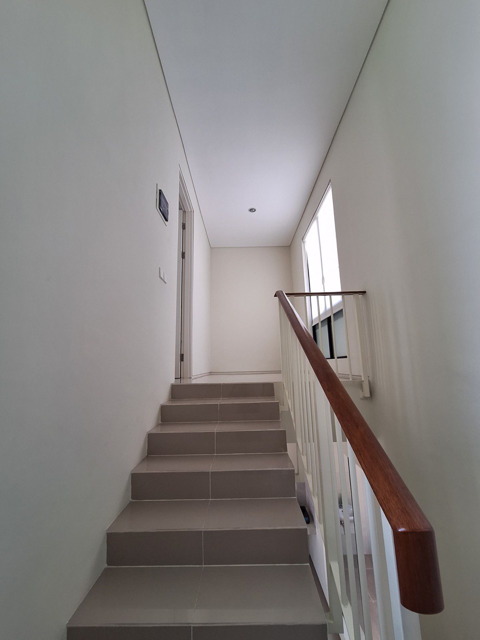 Jual / Sewa Rumah Baru 2 Northwest Central Citraland Utara Surabaya Barat - Thumbnail 5