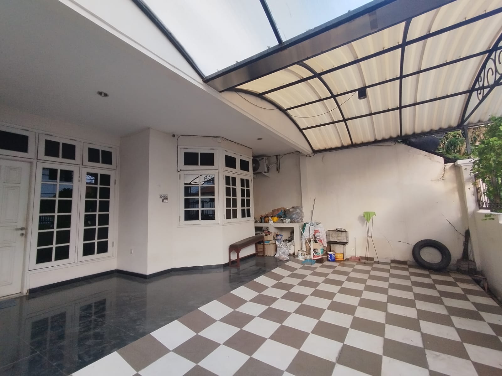 Jual Rumah Full Furnished Darmo Permai Selatan Surabaya Barat - Thumbnail 2