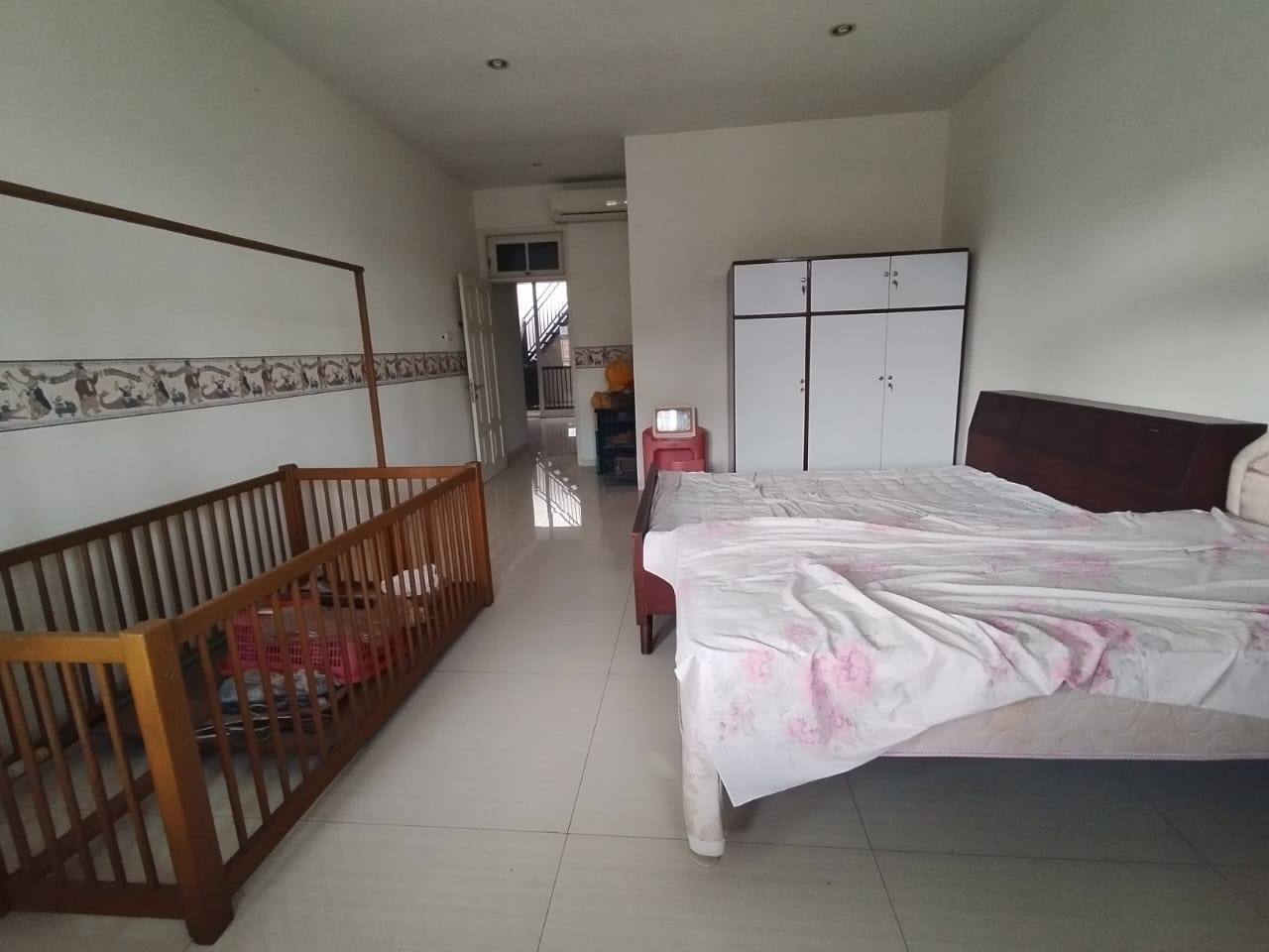 Jual Rumah Full Furnished Darmo Permai Selatan Surabaya Barat - Thumbnail 5