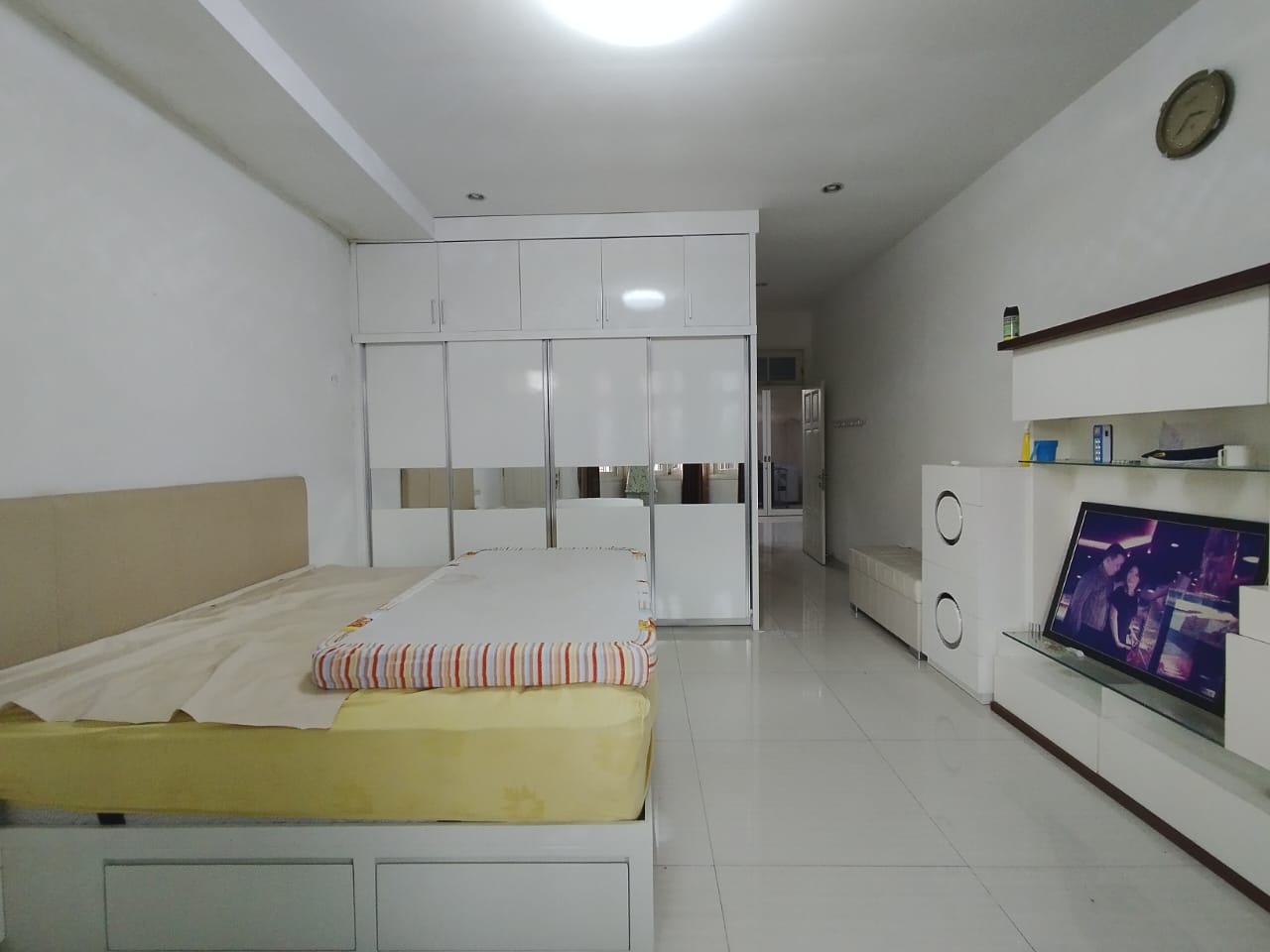 Dijual Rumah Full Furnished Darmo Permai Selatan Surabaya Barat - Thumbnail 3