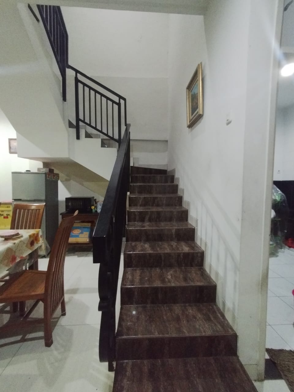 Dijual Rumah Full Furnished Darmo Permai Selatan Surabaya Barat - Thumbnail 6