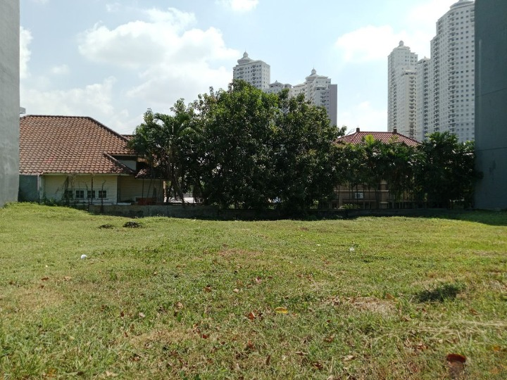 Disewakan Tanah Kavling Strategis di Pakuwon Square Surabaya Barat - Image 1