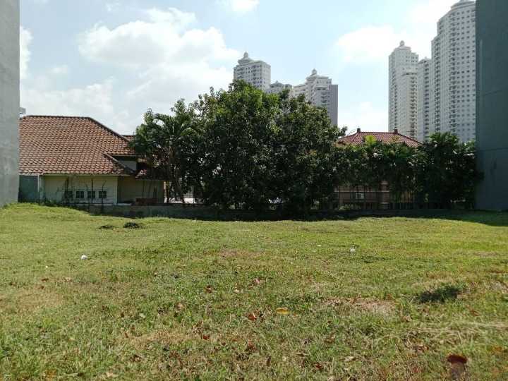 Disewakan Tanah Kavling Strategis di Pakuwon Square Surabaya Barat - Thumbnail 2