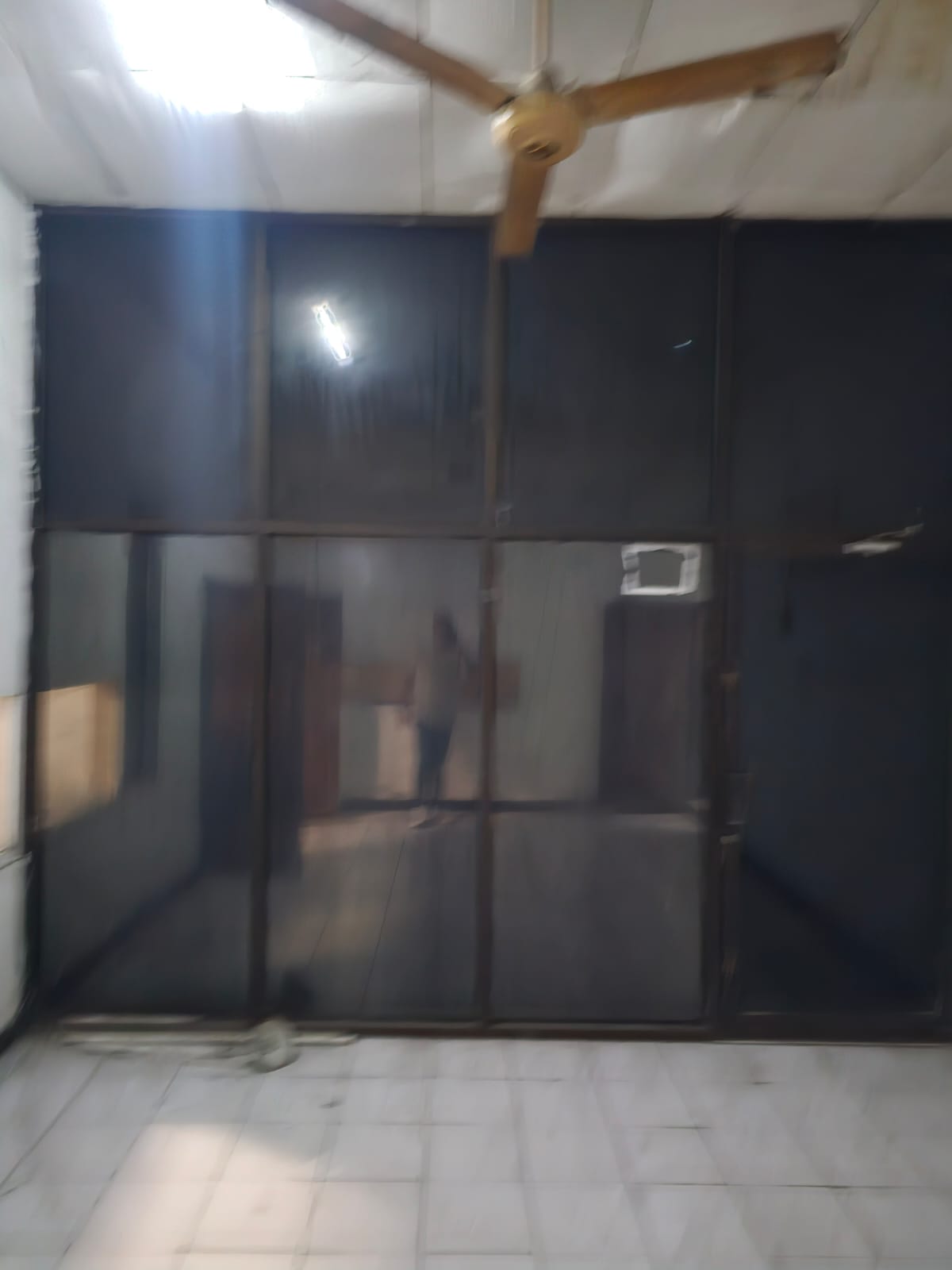 Disewakan Gudang Strategis Depan Jalan Raya dan Bebas Banjir di Manukan Wetan Surabaya Barat - Thumbnail 3