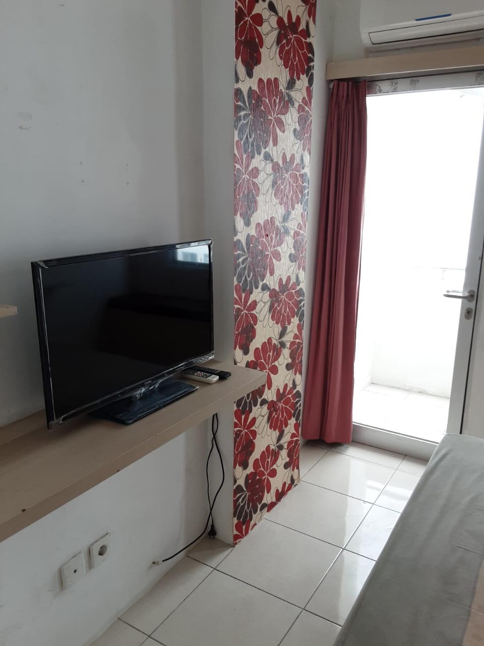 Dijual/Disewakan Apartemen Pool View dan Lokasi Strategis di Pavilion Permata Studio Surabaya Barat - Thumbnail 8