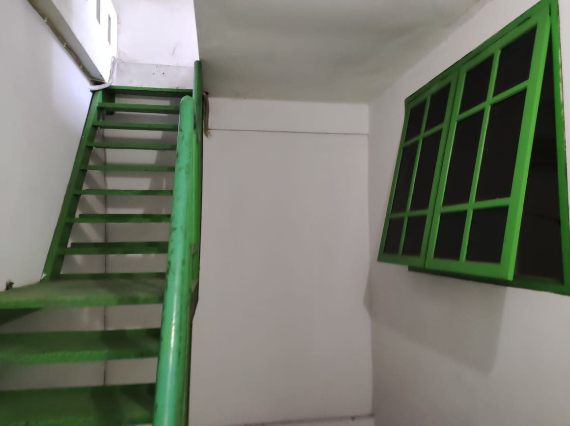 Dijual Rumah Kantor Lokasi Strategis di Rungkut Makmur Square Surabaya Timur - Thumbnail 8