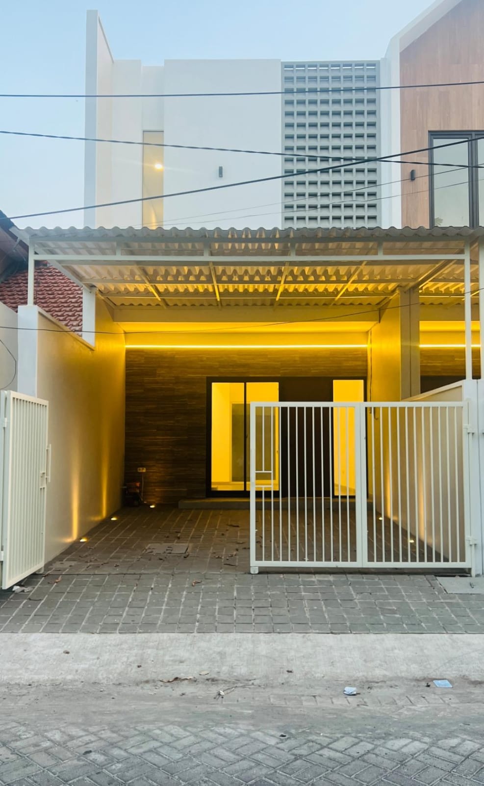 Jual Rumah Baru 2 Lantai Rungkut Menanggal Harapan Surabaya Timur - Thumbnail 2