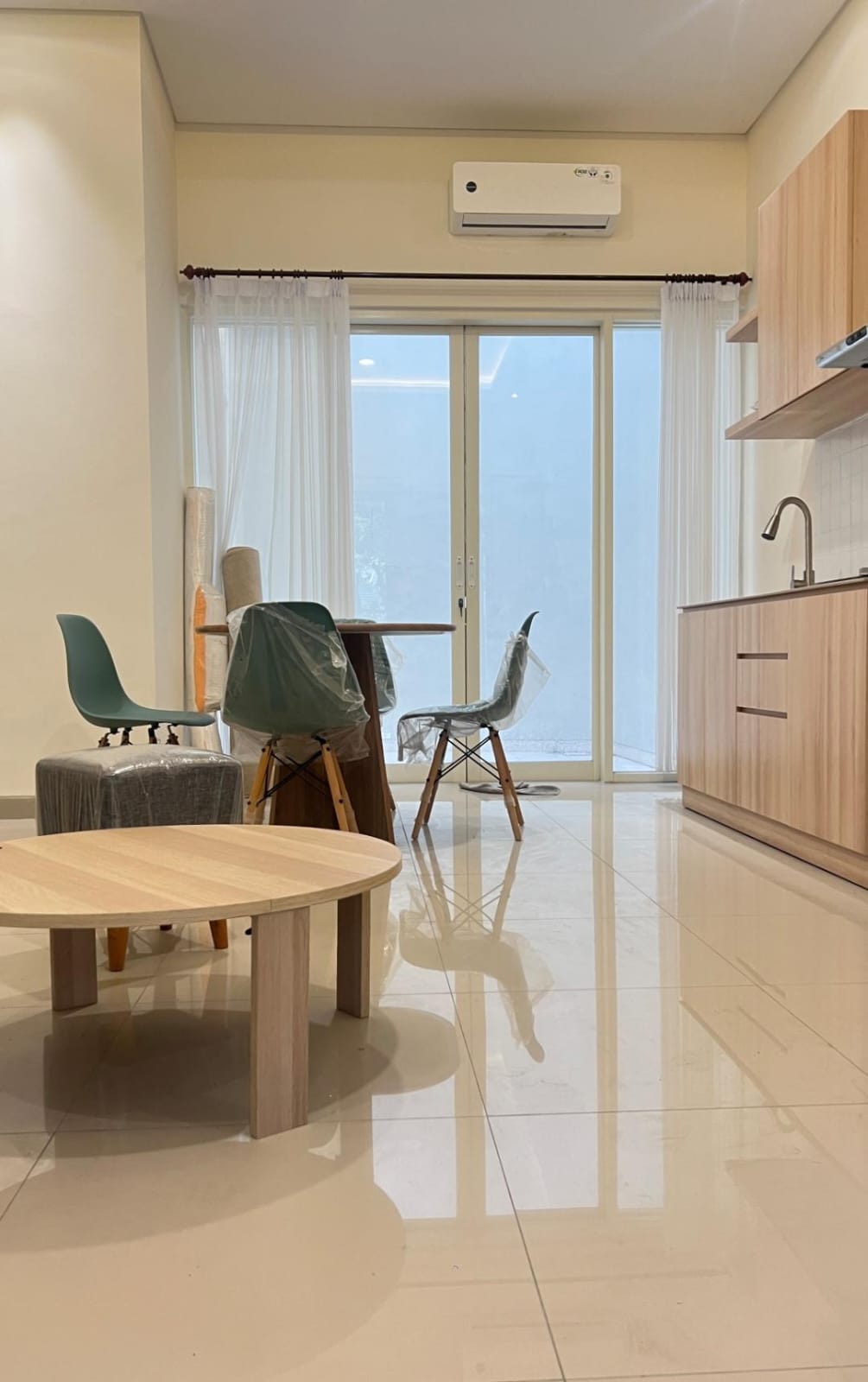 Jual Rumah Baru 2 Lantai Furnished Rungkut Menanggal Harapan Surabaya - Thumbnail 2