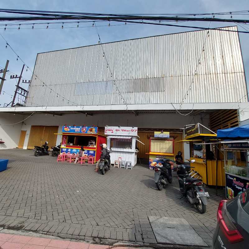 Jual rumah usaha Raya Ngelom Sepanjang Jawa Timur - Image 1