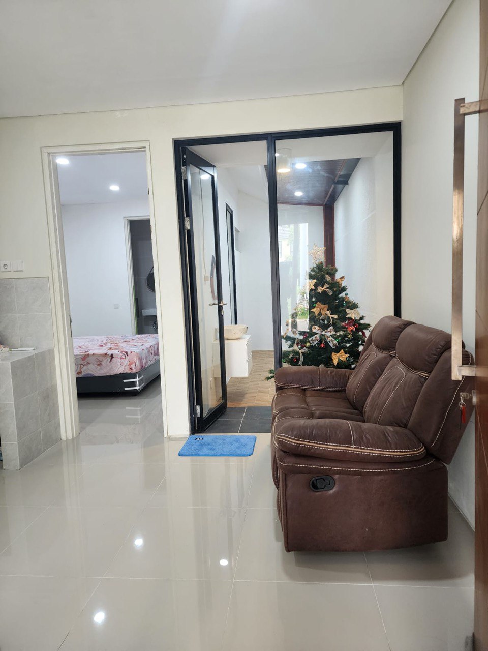 Rumah jual Northwest Central, Citraland Utara - Thumbnail 2