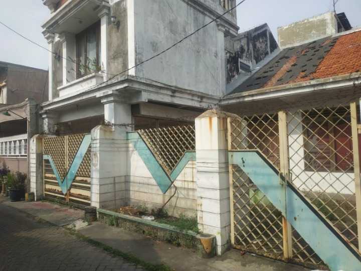 Dijual Cepat Rumah Hitung Tanah Lokasi Strategis di Kalikepiting Surabaya Timur - Image 1