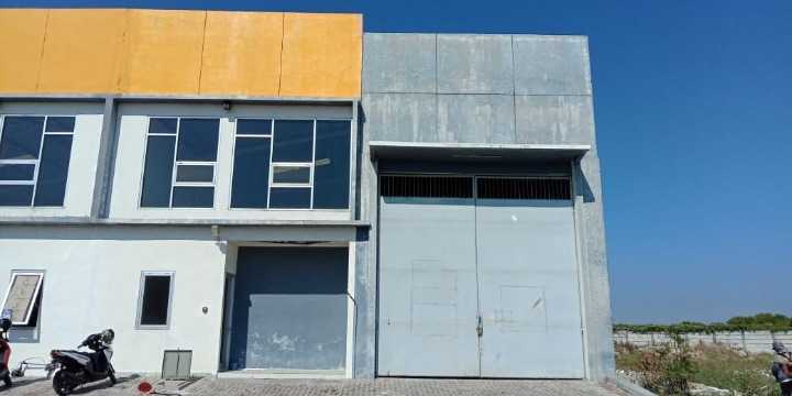 Dijual/Disewakan Gudang Strategis di Dascoland Gresik - Image 1