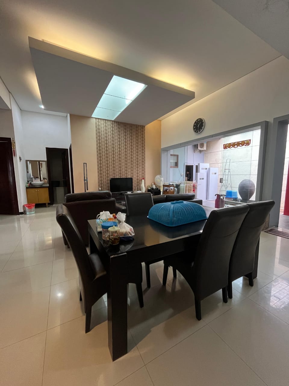 Dijual Rumah Mewah 1 Lantai di Darmo Permai Timur Surabaya Barat - Thumbnail 4