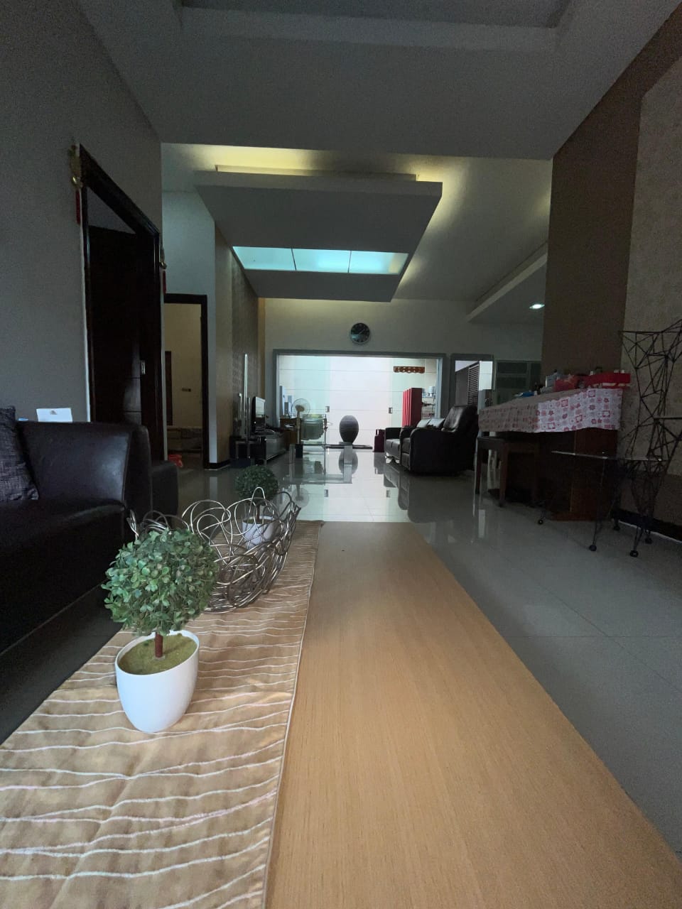 Dijual Rumah Mewah 1 Lantai di Darmo Permai Timur Surabaya Barat - Thumbnail 6