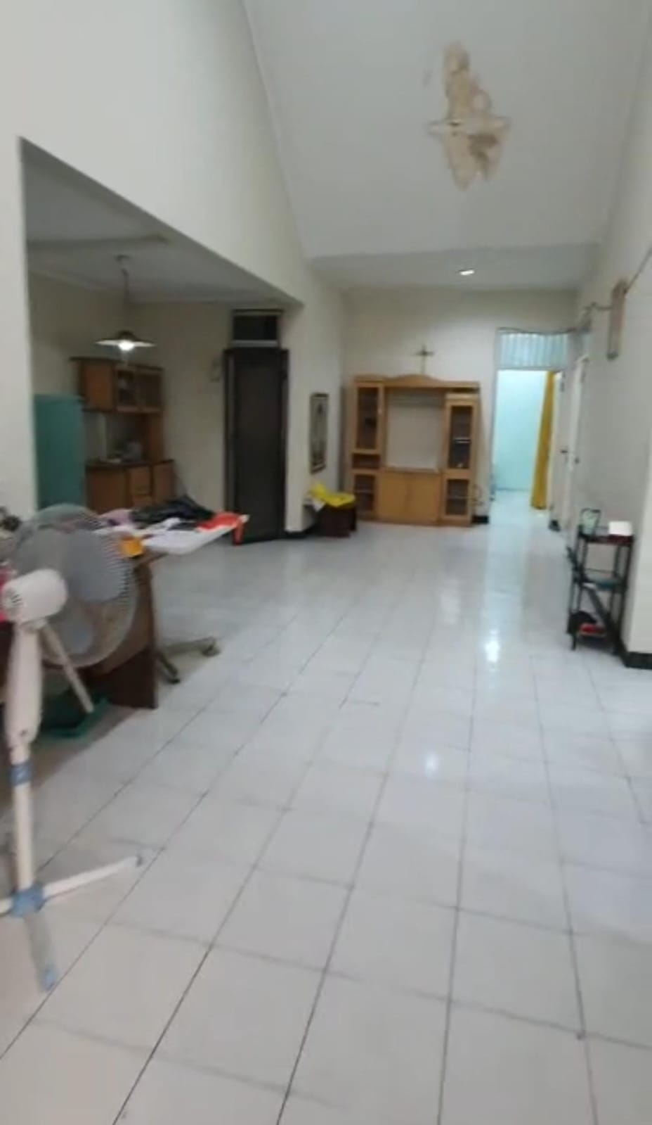 Dijual Rumah Hitung Tanah di International Village Citraland Surabaya Barat - Thumbnail 3