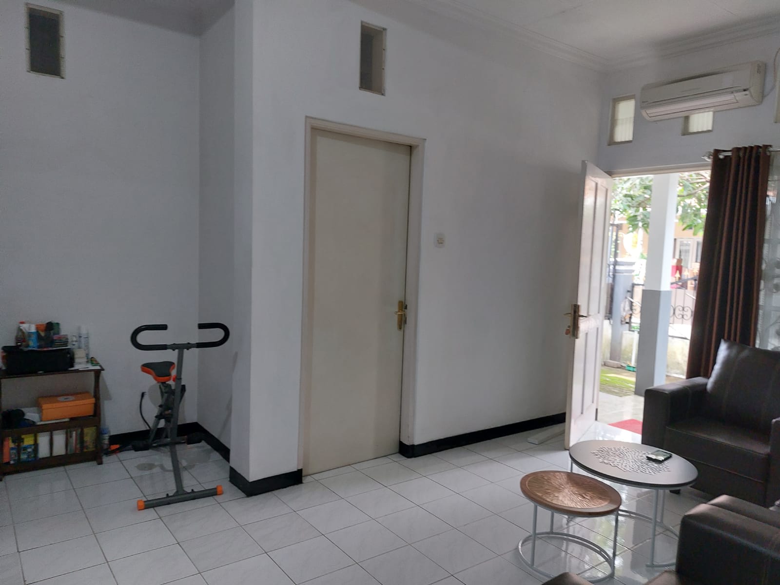 Dijual Rumah 1,5 Lantai Bukit Palma Murah di Citraland Utara Surabaya Barat - Thumbnail 4