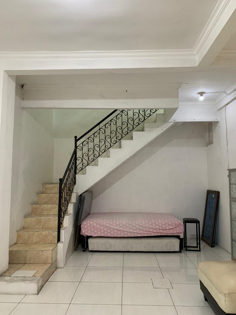 Dijual Rumah Strategis di Nol Jalan Kembar Rungkut Surabaya Timur - Thumbnail 2