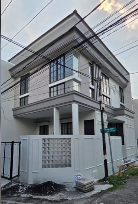 Dijual Rumah Baru Gress di Taman Pondok Indah Wiyung Surabaya Barat - Image 1