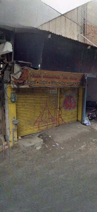 Dijual / Disewakan Ruko Komersial Lokasi Strategis di Petemon Surabaya Pusat - Image 1