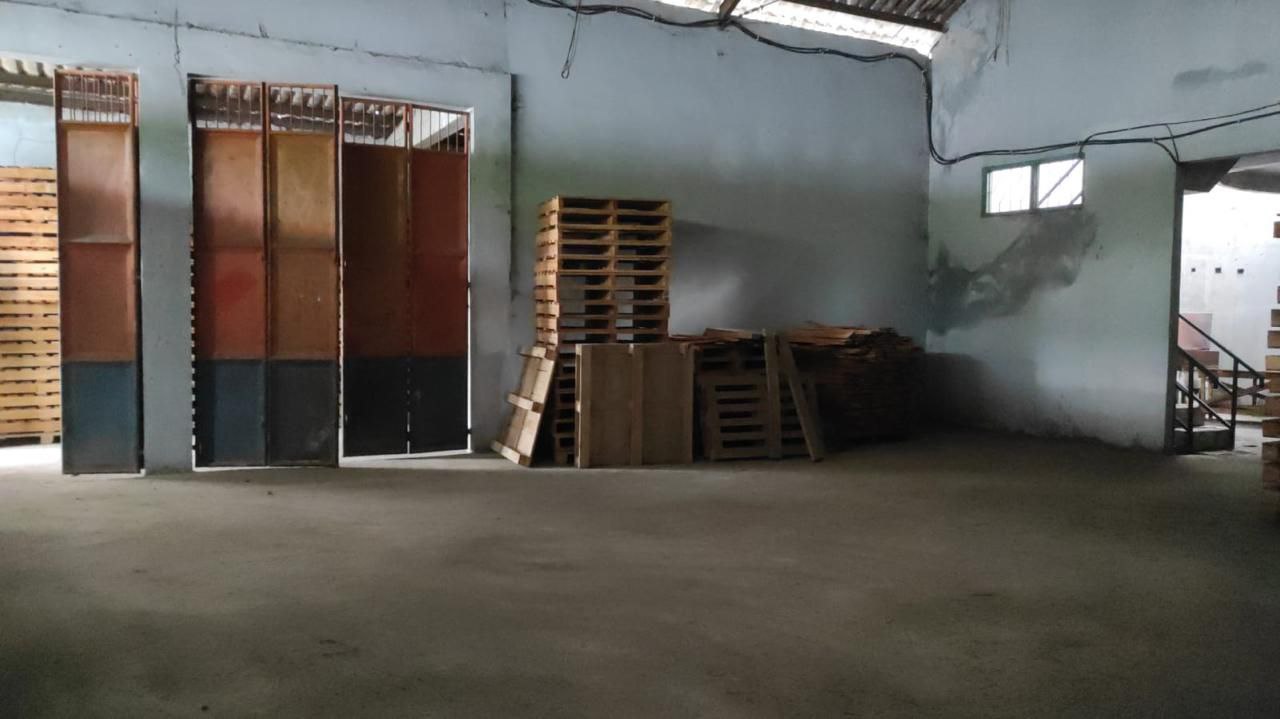 Dijual Gudang Luas Strategis di Wiringanom Gresik - Thumbnail 4