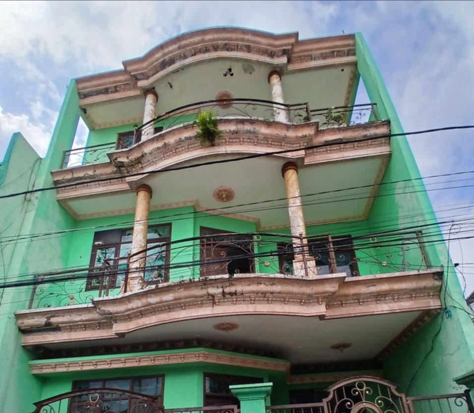 Dijual Rumah Kos Aktif Strategis di Karang Empat Surabaya Timur - Image 1