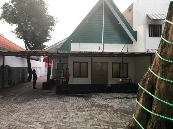 Disewakan Rumah Usaha Komersial di Arjuna Surabaya Pusat - Thumbnail 2