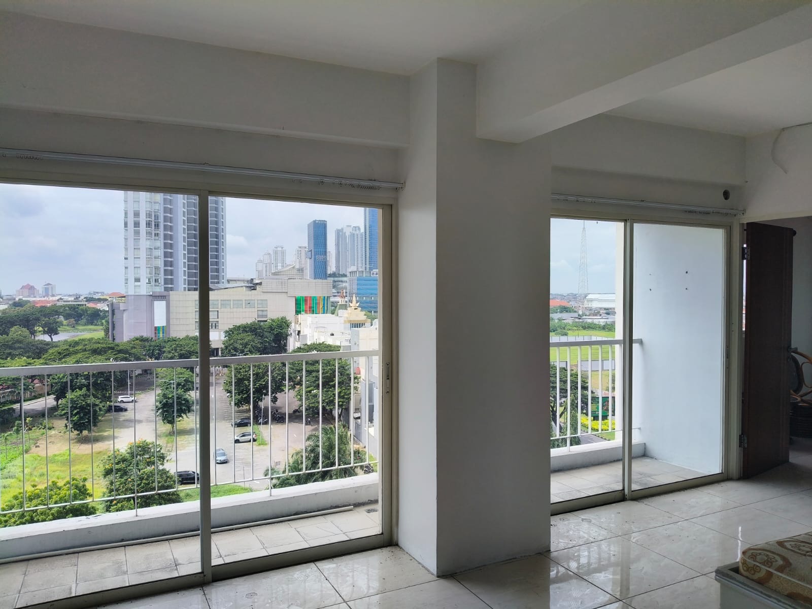Disewakan Apartemen Puncak Bukit Golf – Unit Luas 104 m², 3 Kamar Tidur, Lingkungan Premium - Image 1