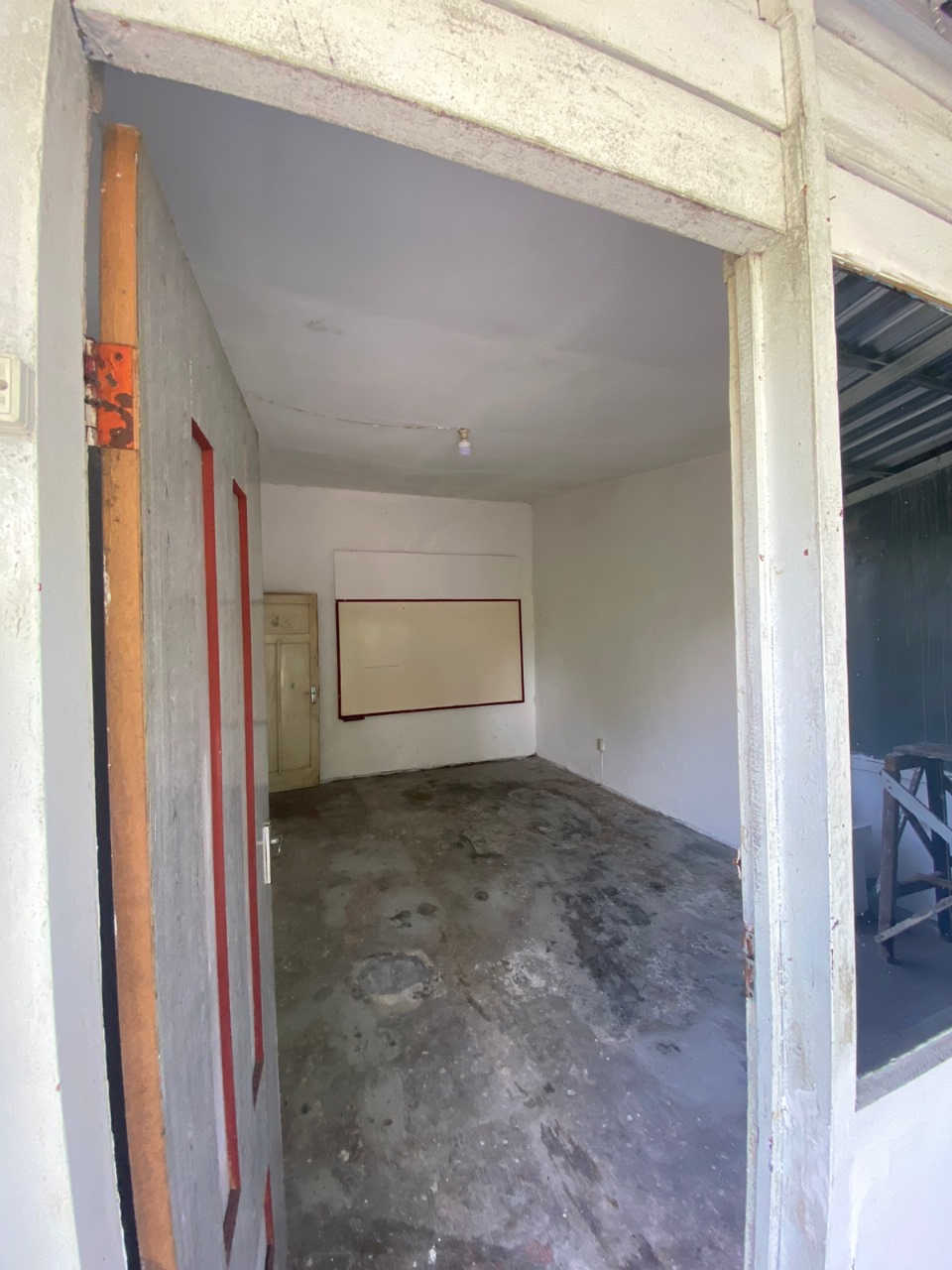 Dijual Rumah Asri Sejuk di Jalan Mahakam Malang Jawa Timur - Thumbnail 4