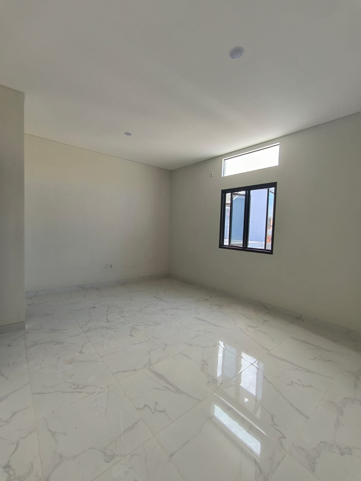 Dijual Rumah Baru Gress di Lebak Arum Surabaya Timur - Thumbnail 3