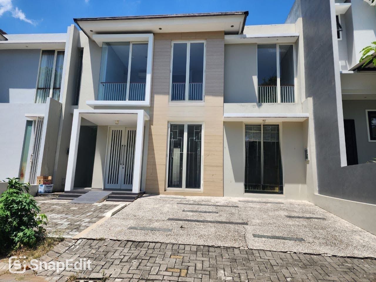 Dijual Rumah New Minimalis di Taman Puspa Raya Citraland Surabaya Barat - Image 1