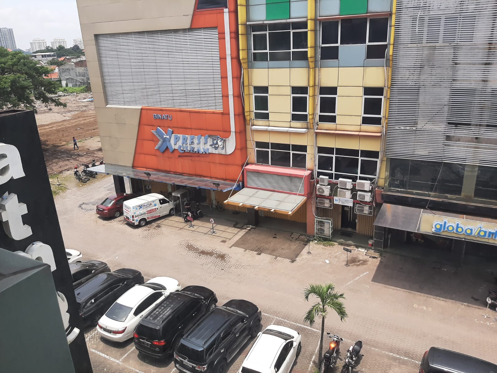 Dijual Murah Ruko Semi Furnish Golden Palace Surabaya Barat - Thumbnail 2