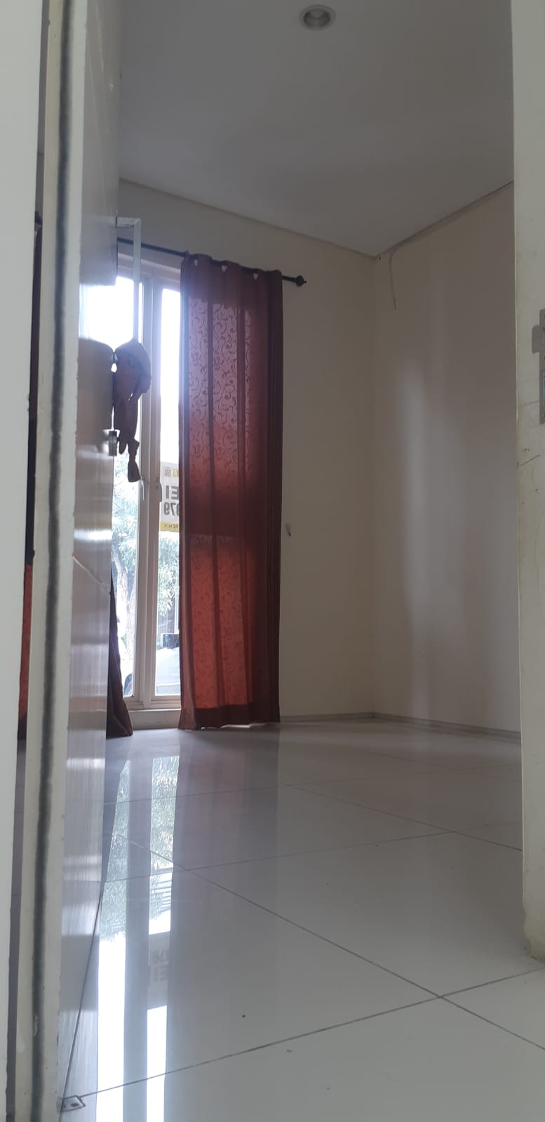 Disewakan Rumah Bagus di Pelican Hill Citraland Utara Surabaya Barat - Thumbnail 3