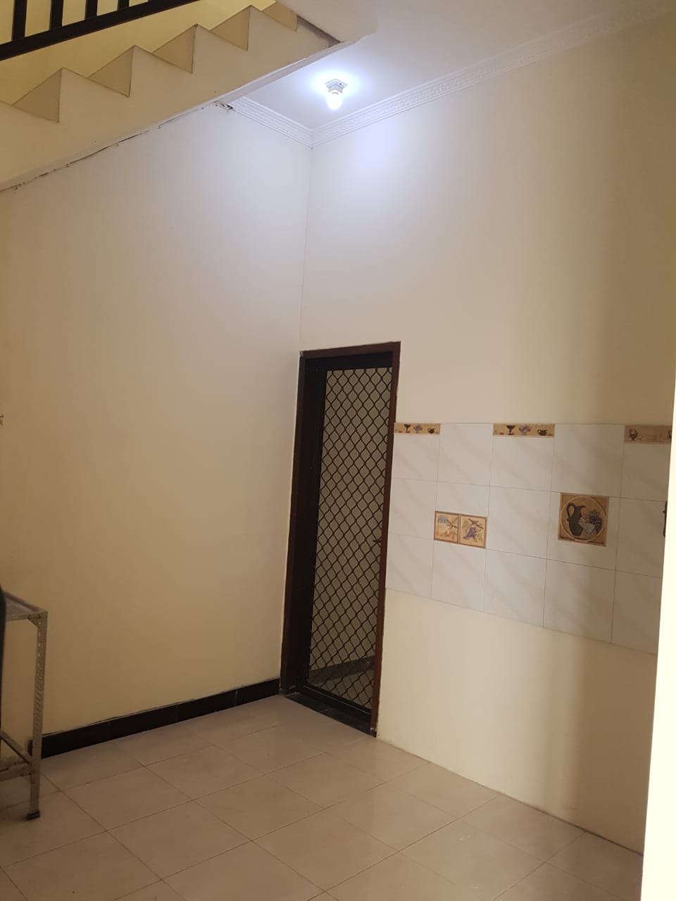 Dijual / Sewa Rumah Minimalis 2 Lantai Woodland Citraland Surabaya Barat - Thumbnail 2