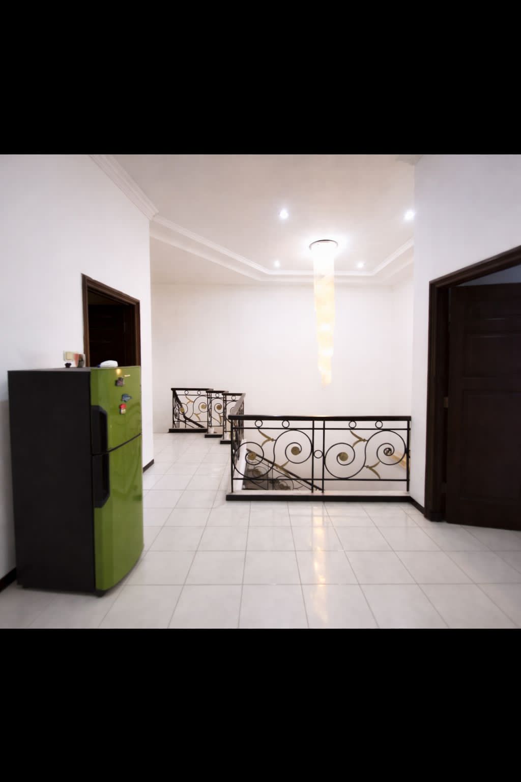 Dijual Rumah  Strategis 2 Lantai Istana Permata Juanda Sidoarjo - Thumbnail 2